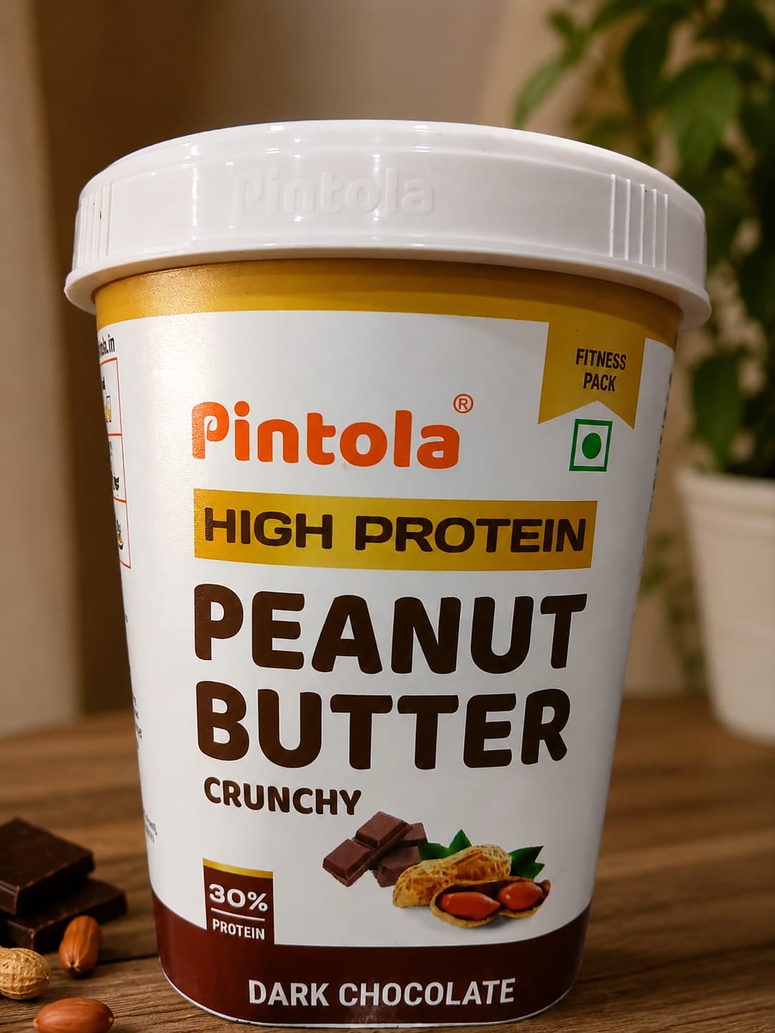 Pintola  High Protein Peanut Butter  Crunchy 30 % protein Dark chocolate